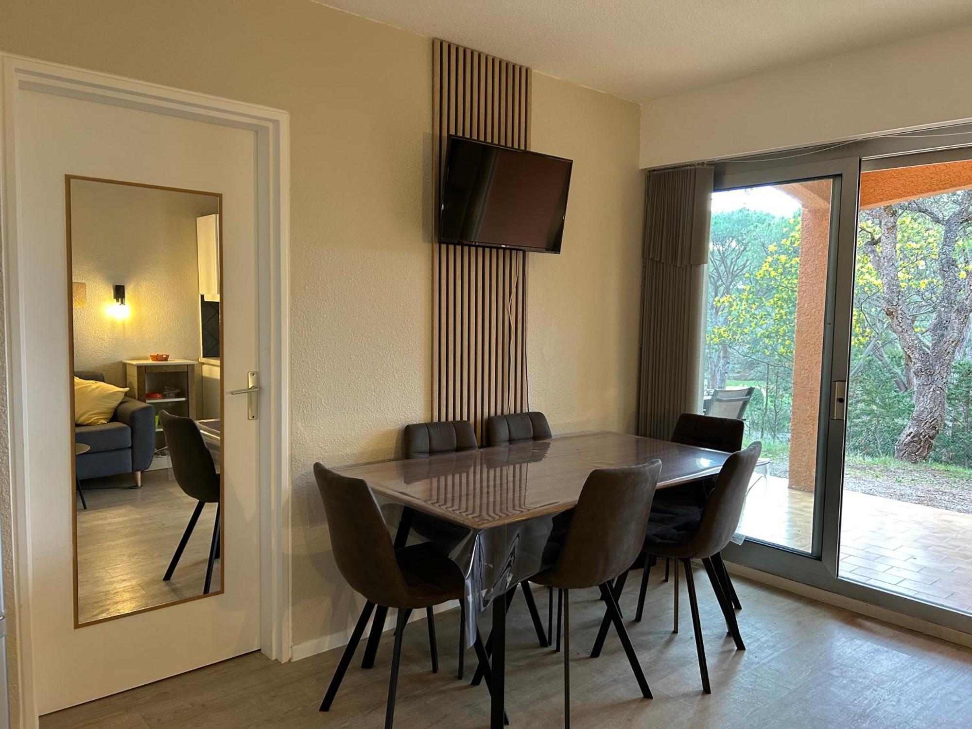 Domaine Valescure Appartement 1 Ou 2 Pieces Vue Jardin Ou Piscine Saint-Raphaël Esterno foto