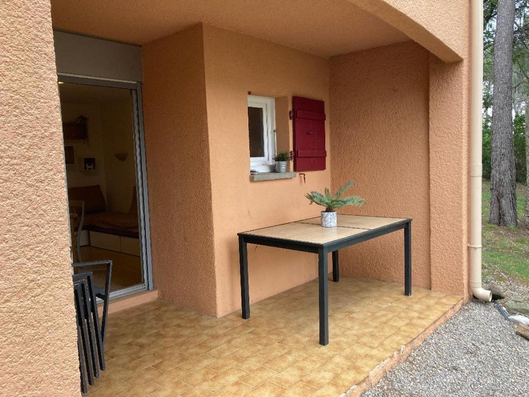 Domaine Valescure Appartement 1 Ou 2 Pieces Vue Jardin Ou Piscine Saint-Raphaël Esterno foto