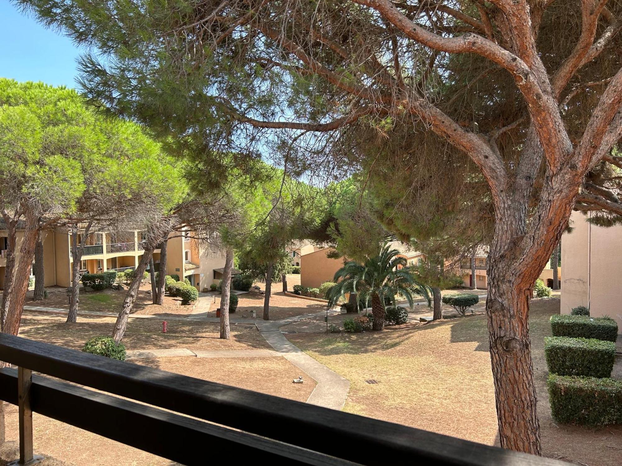 Domaine Valescure Appartement 1 Ou 2 Pieces Vue Jardin Ou Piscine Saint-Raphaël Esterno foto